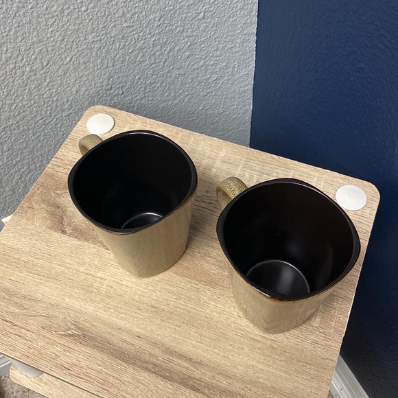 Coffee mugs - Picture 2 of 2